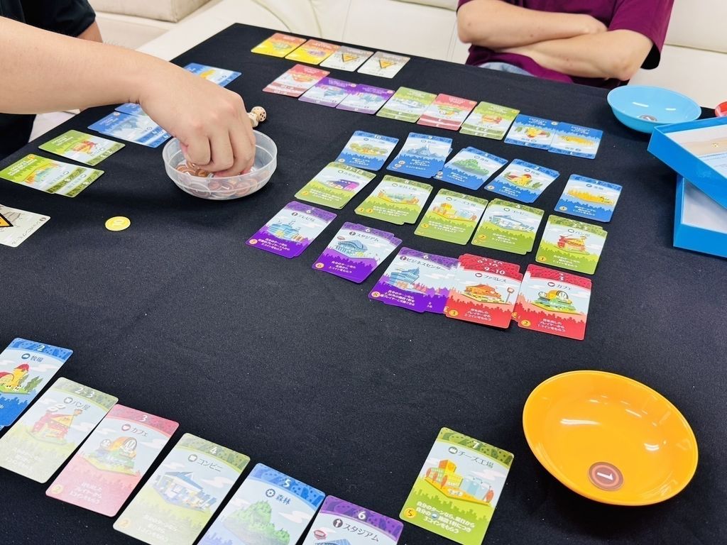 ボドゲ１００種類以上あり✨オタク無双カンパニーによるボードゲーム会✨【初心者も大歓迎】参加費無料！ソロ参加OK！女性一人参加OK！途中参加＆途中退場OK！7月27日13時～18時＠渋谷／神泉の画像（4）