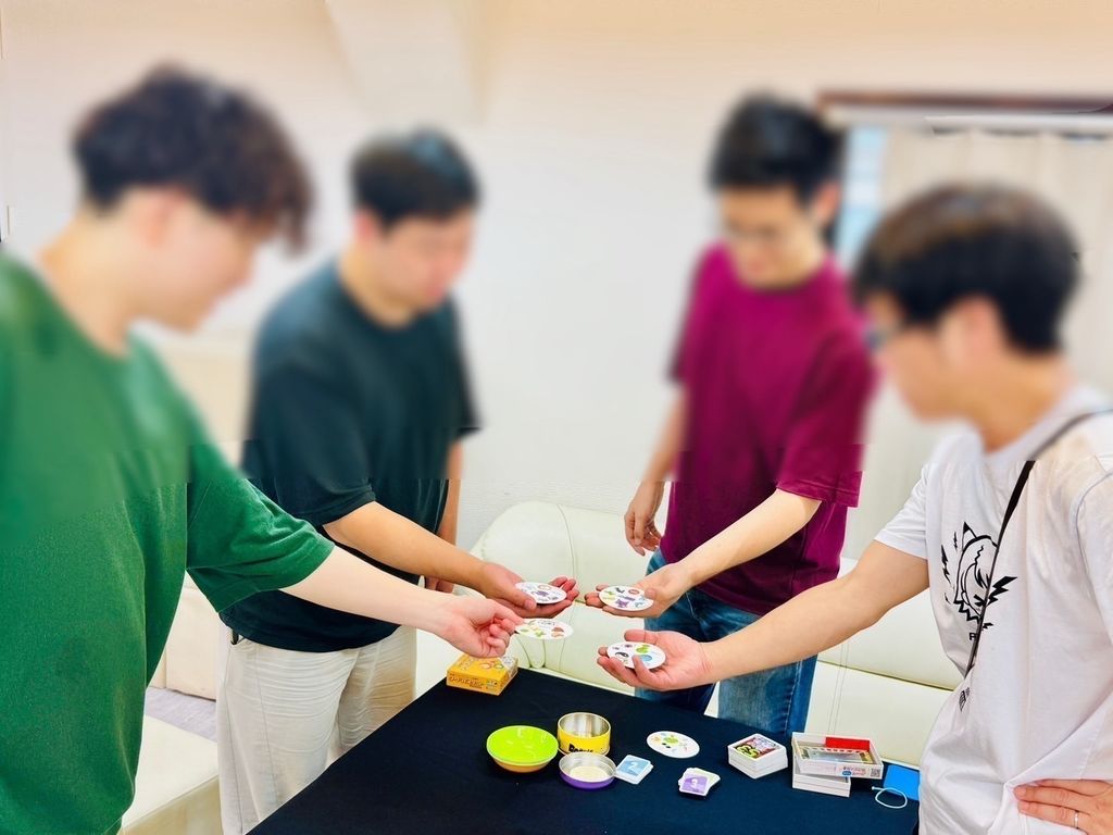 ボドゲ１００種類以上あり✨オタク無双カンパニーによるボードゲーム会✨【初心者も大歓迎】参加費無料！ソロ参加OK！女性一人参加OK！途中参加＆途中退場OK！7月27日13時～18時＠渋谷／神泉の画像（0）