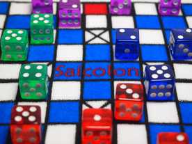 進化するボードゲーム「サイコロン」（Saicolon）